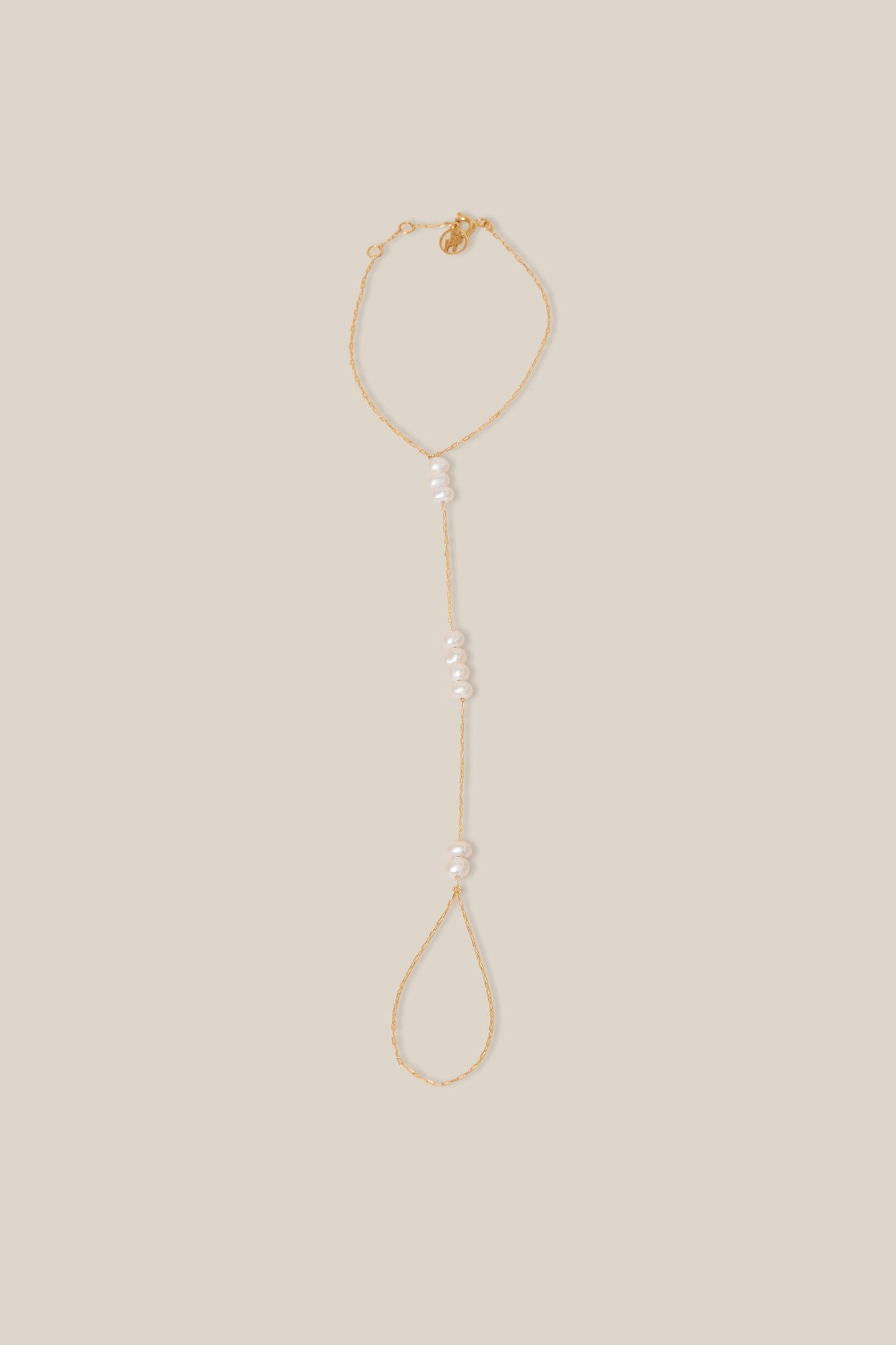 Many Pearl Hand Chain - Yellow Gold