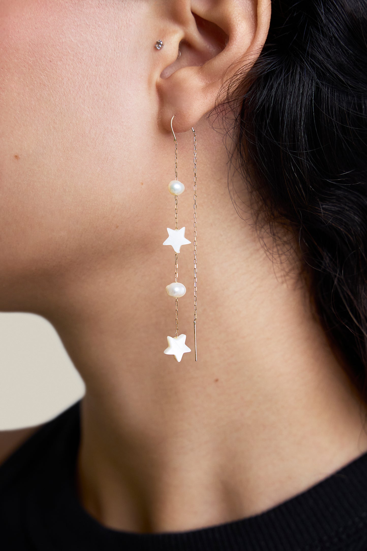 Two White Stars Two Pearls Earring