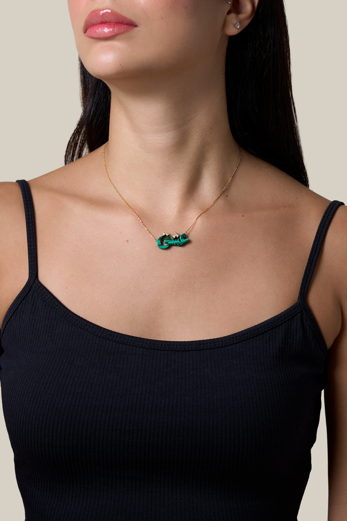 Green عشق Necklace