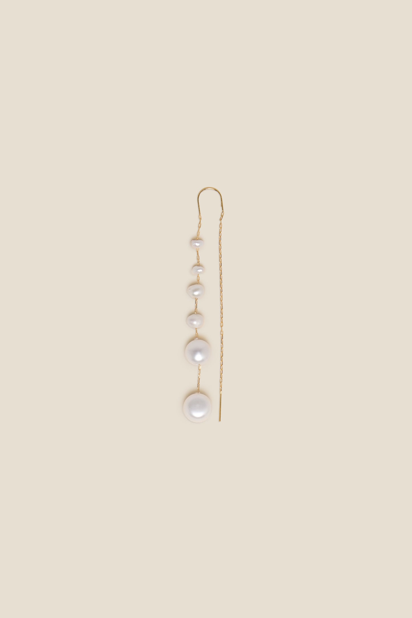 Many Pearls Earring