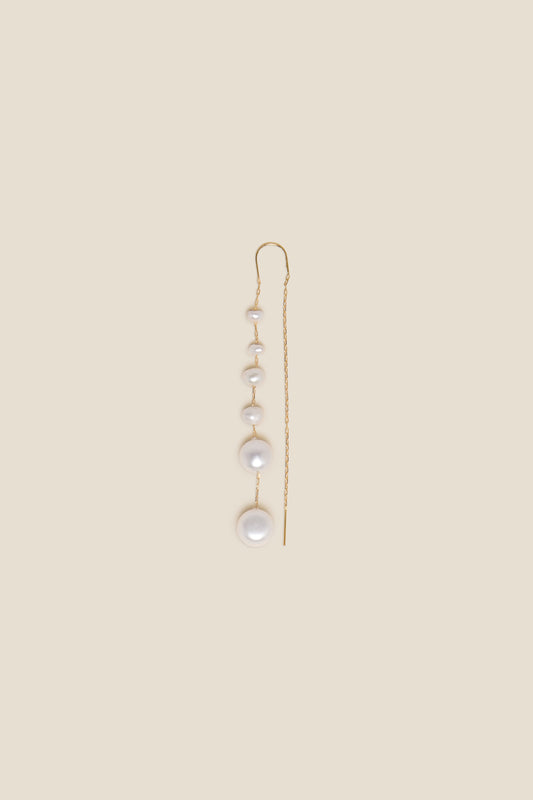 Many Pearls Earring